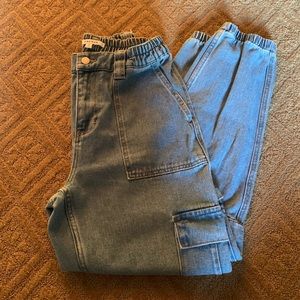 Women’s Pacsun Cargo Jeans / Jogger Style